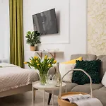 Pink Elephant 2x1br In Historic Tenement House 1 Km From وارسو